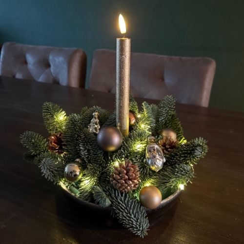 DIY: feestelijk kerststukje & hangende kerstdecoratie