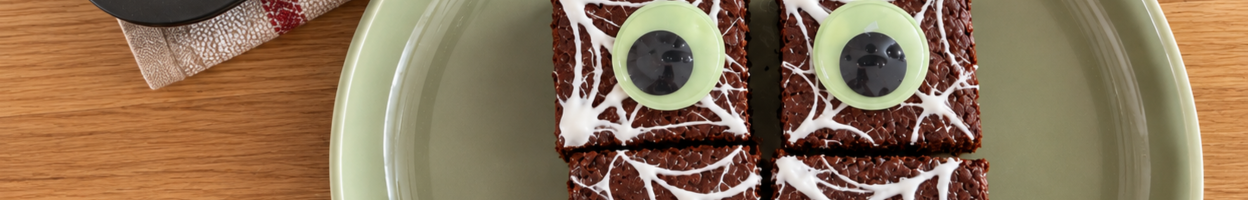 Recept: Halloween brownies met spinnenweb topping