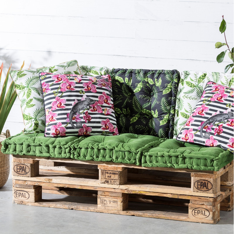 Matraskussen bladeren - zwart - 45 x 45 x 8 cm