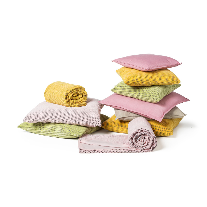 Linnen sierkussen - roze - 43x43 cm