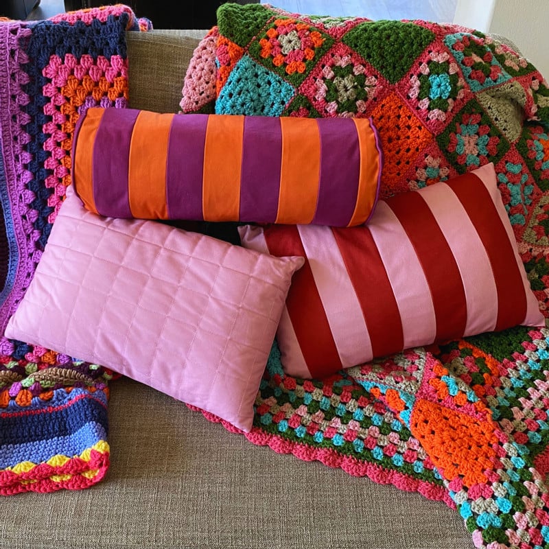 Bolster kussen met strepen - paars/oranje - ø18x45 cm