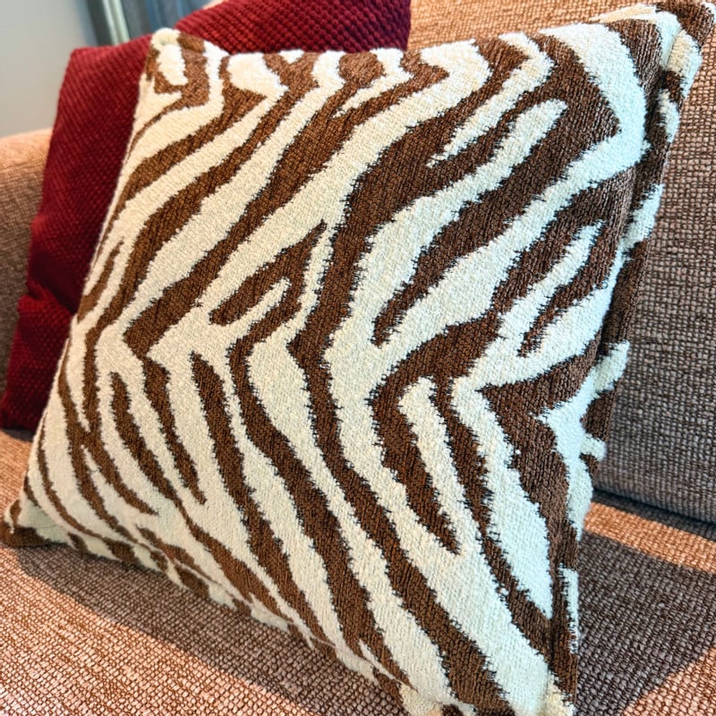 Kussen jacquard zebra - bruin/wit - 45x45 cm