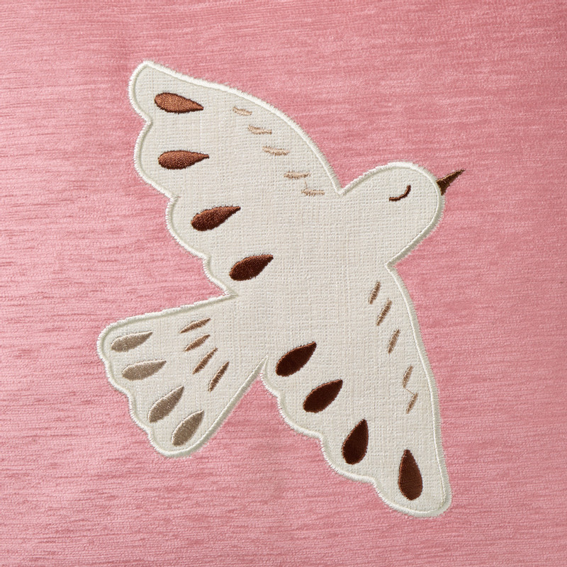 Kussen vredesduif met hartjes - roze - 45x45 cm