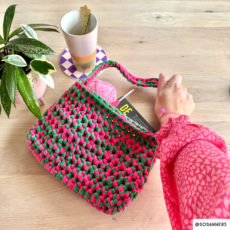 Garen t-shirt - roze - 100 gram - 29 meter