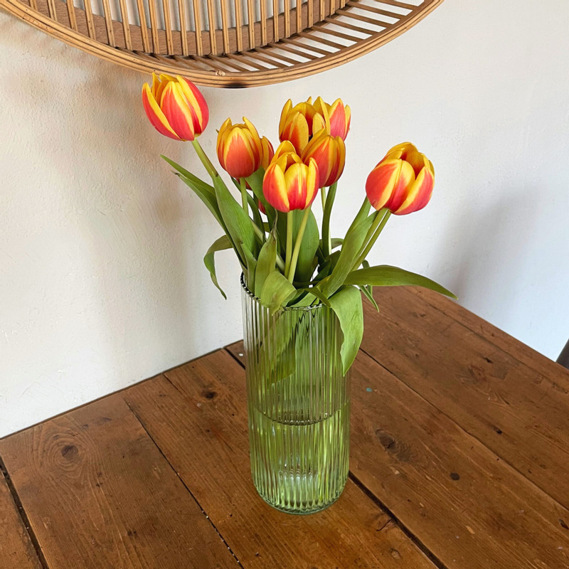 Vaas glas ribbel - transparant - ø10x24 cm