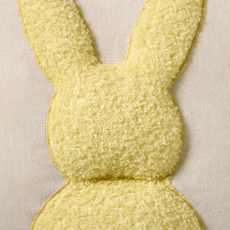 Kussen paashaas - beige/geel - 45x45 cm