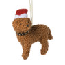 Kersthanger labradoodle met kerstmuts - bruin/rood - 12x10x4 cm