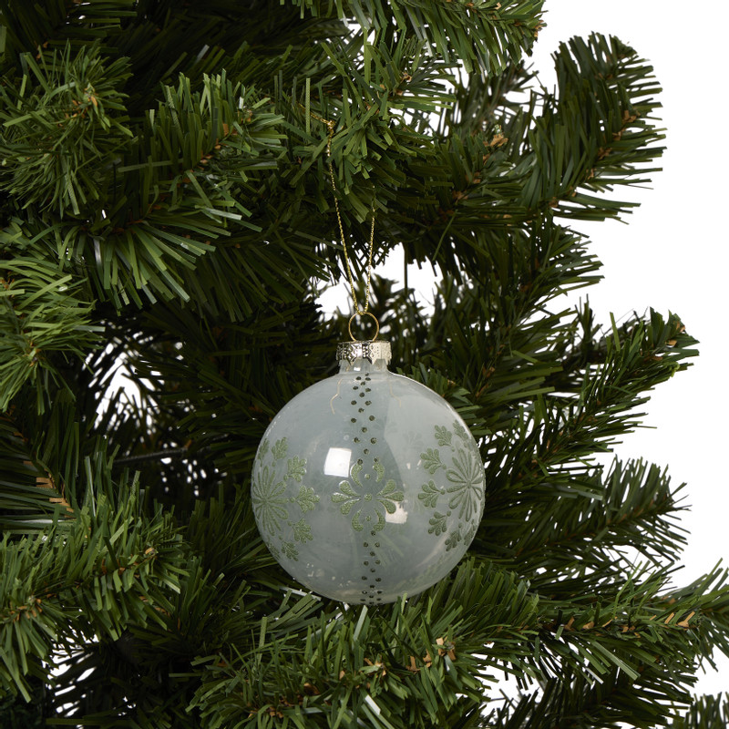 Kerstbal met groene bloemen - wit/transparant - ø8 cm