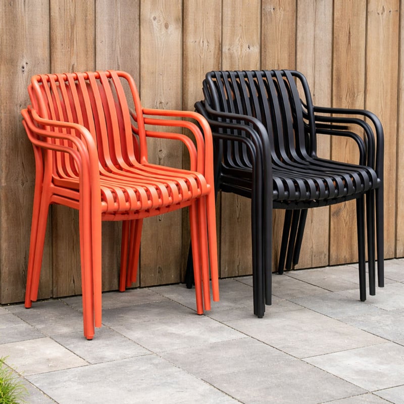 Tuinstoel Lea met armleuning - oranje - 80x58x55 cm