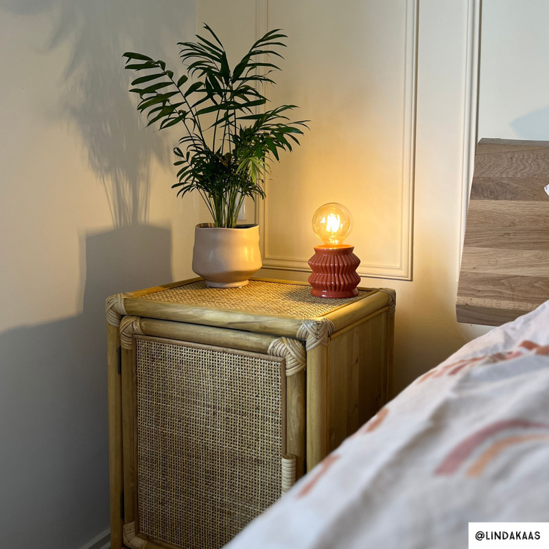 Nachtkastje Bali met deurtje - rotan - naturel - 60x46x35 cm