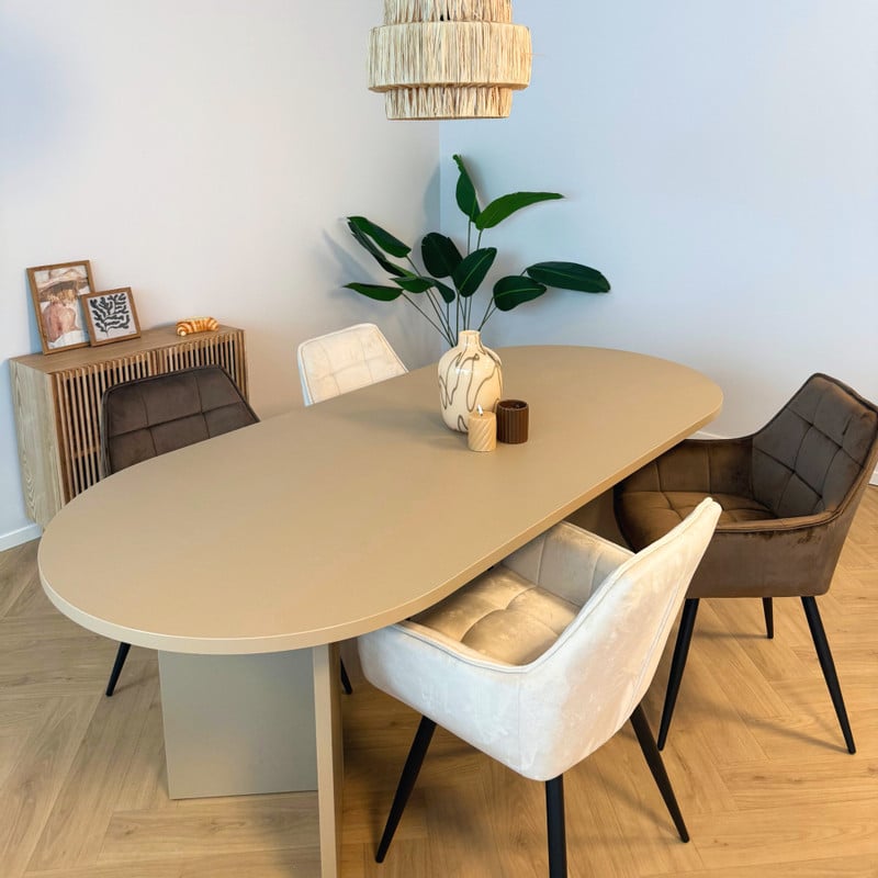 Eetkamerstoel velvet met armleuning - bruin - 87x56.5x43 cm